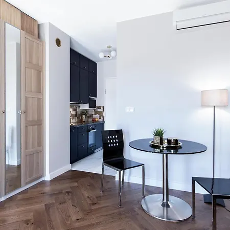 Targowa 10 Z Widokiem Na Stadion Narodowy By Vaya Warsaw